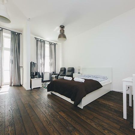 Shortstaypoland Noakowskiego ワルシャワ エクステリア 写真